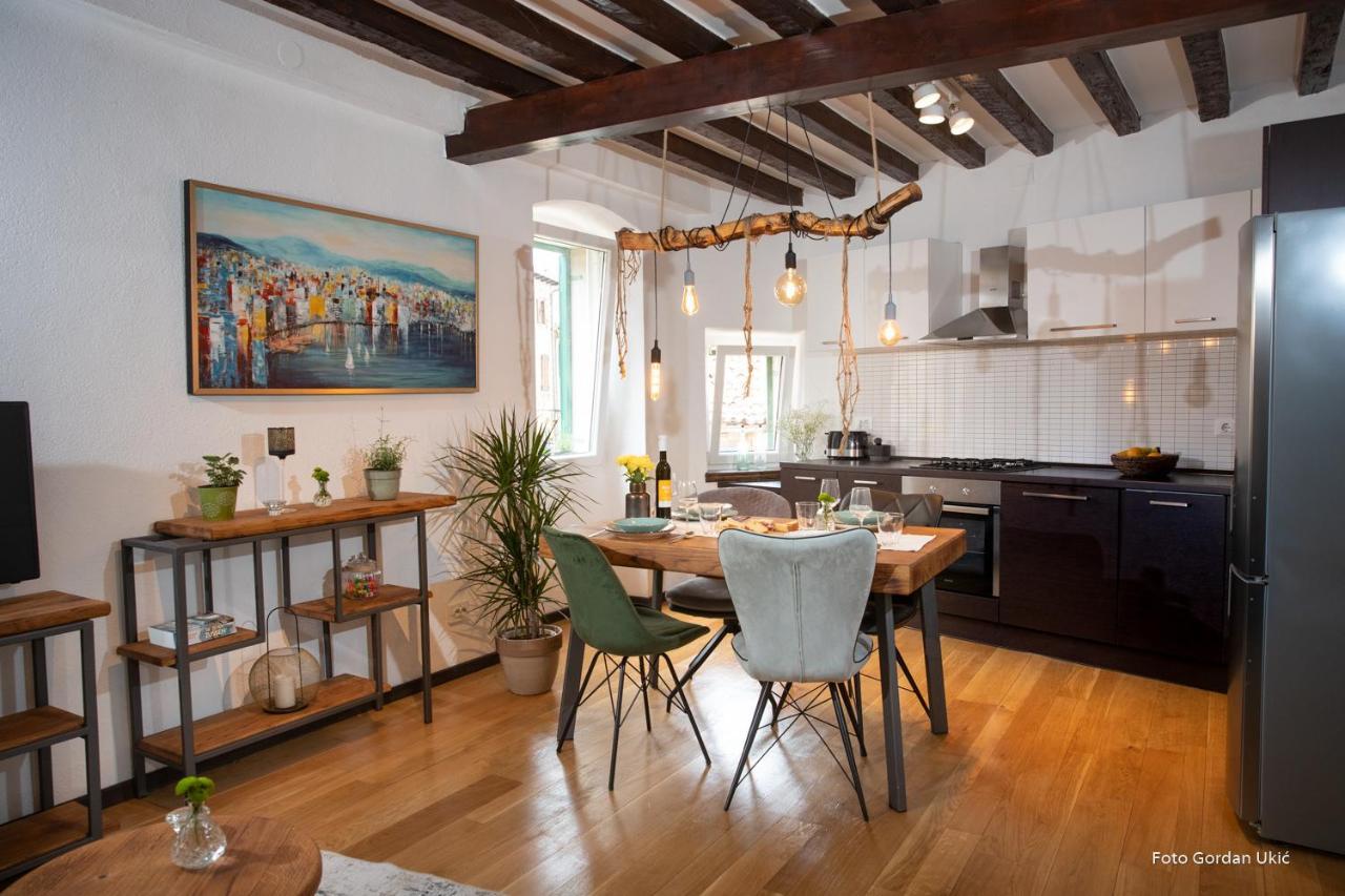 Carera Rovinj Apartment ภายนอก รูปภาพ