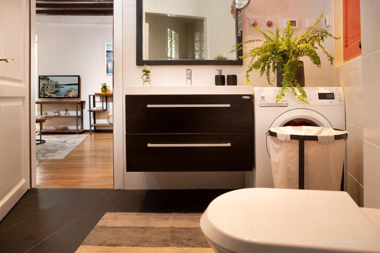 Carera Rovinj Apartment ภายนอก รูปภาพ